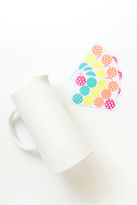 Plastic No Lid Pitcher with Cute Polka Dot Pattern
