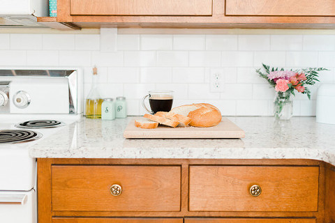 White Subway Tile Backsplash | dreamgreendiy.com