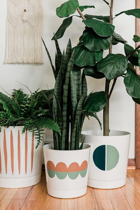 3 Ways to Paint a Plain Planter Pot Dream Green DIY