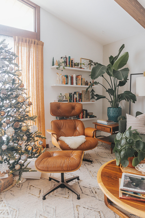 Christmas tree discount shop lounge chairs