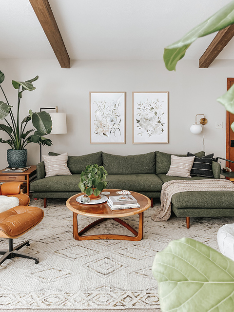 Swap A Living Room To Spring With Art - Dream Green DIY
