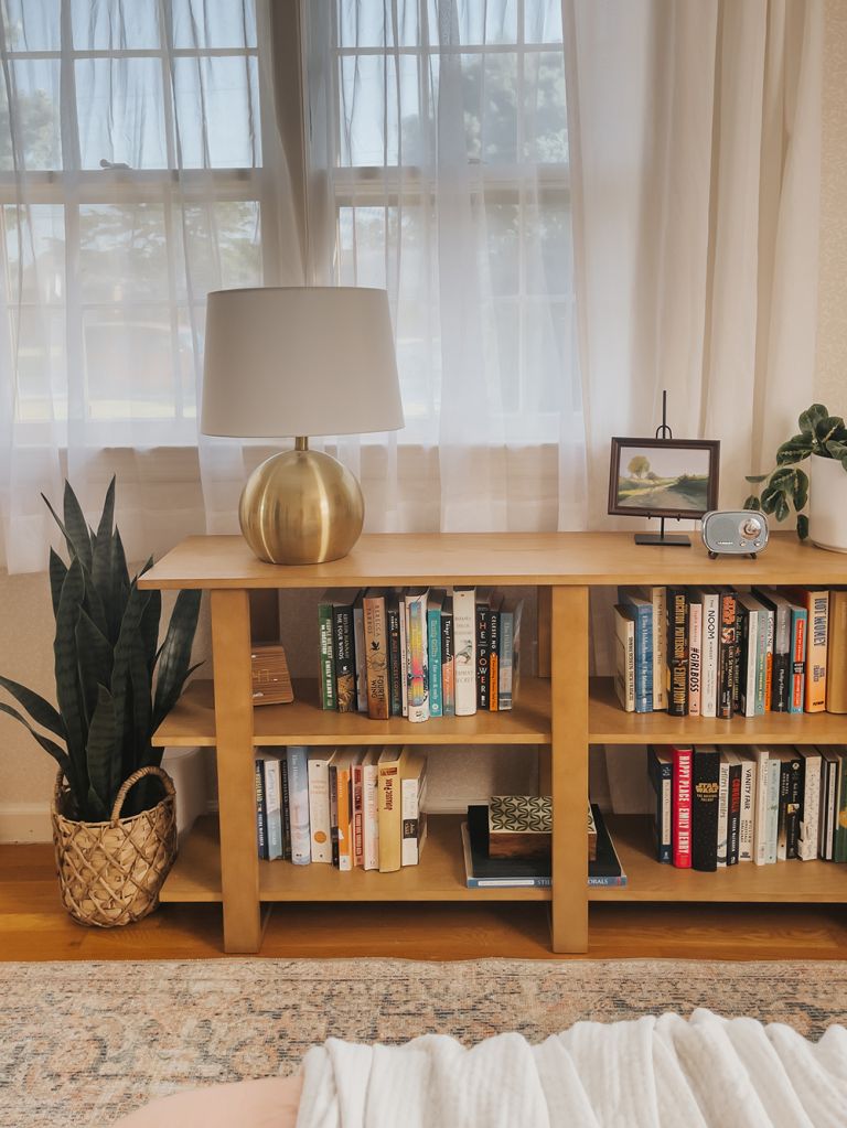 Styling The @Burrow Index Bookcase (ad/gifted) #myburrow #burrowroomies