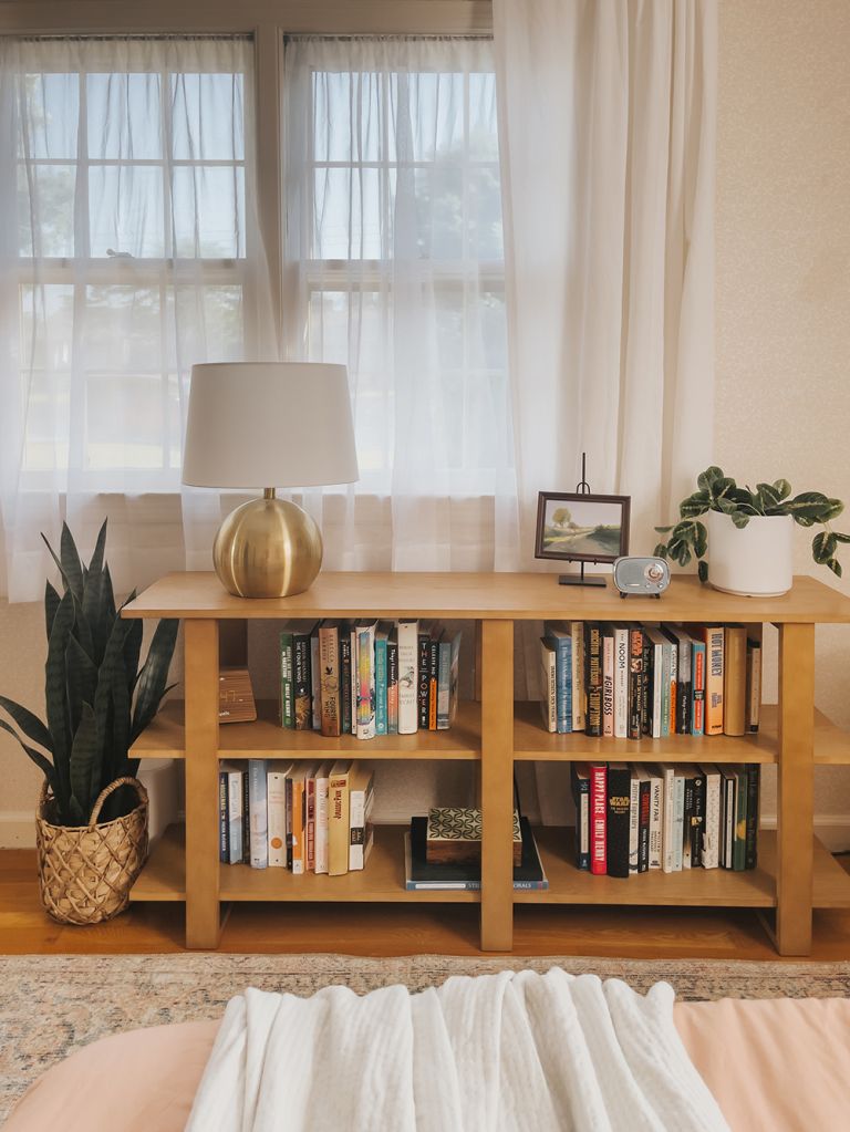 Styling The @Burrow Index Bookcase (ad/gifted) #myburrow #burrowroomies