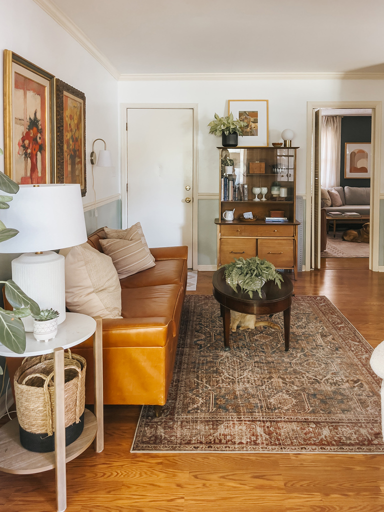 Mid-Century Kitchen Seating Area Tour