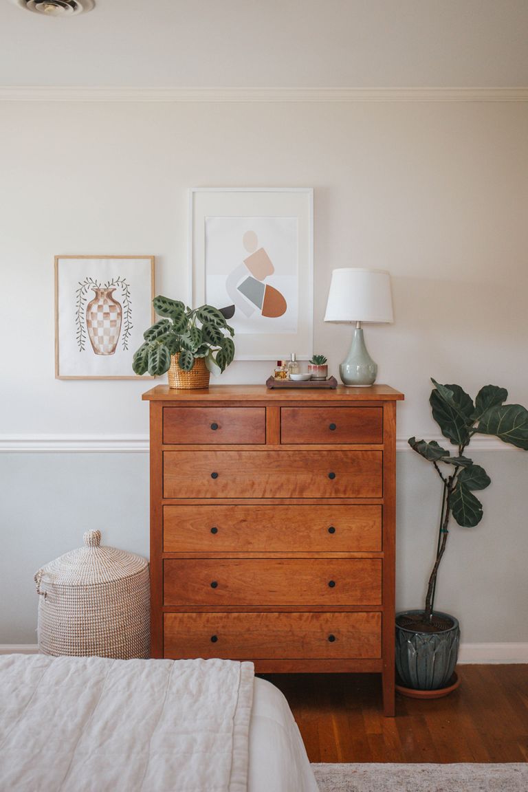 Two Ways To Style A Wooden Riser