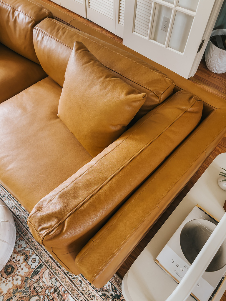 Valencia Leather Sofa Review