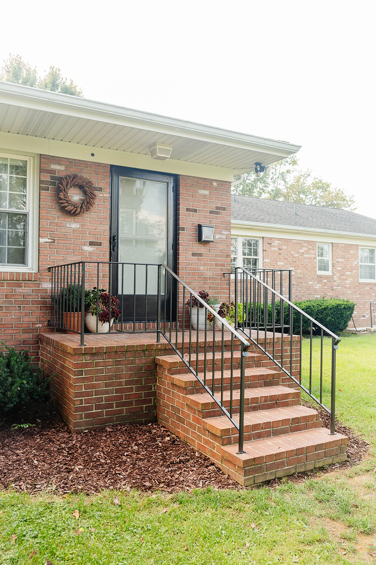 How To Restore An Old Metal Railing