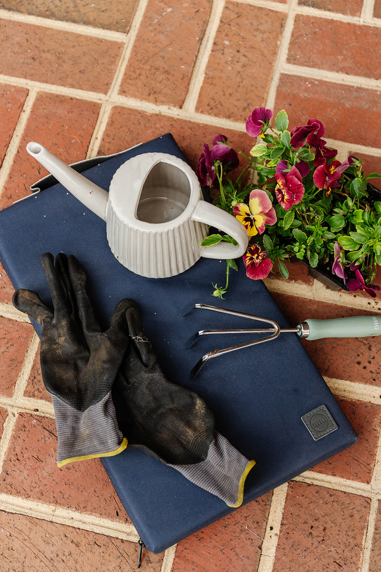 DIY Winter Barrel Garden For Your Porch